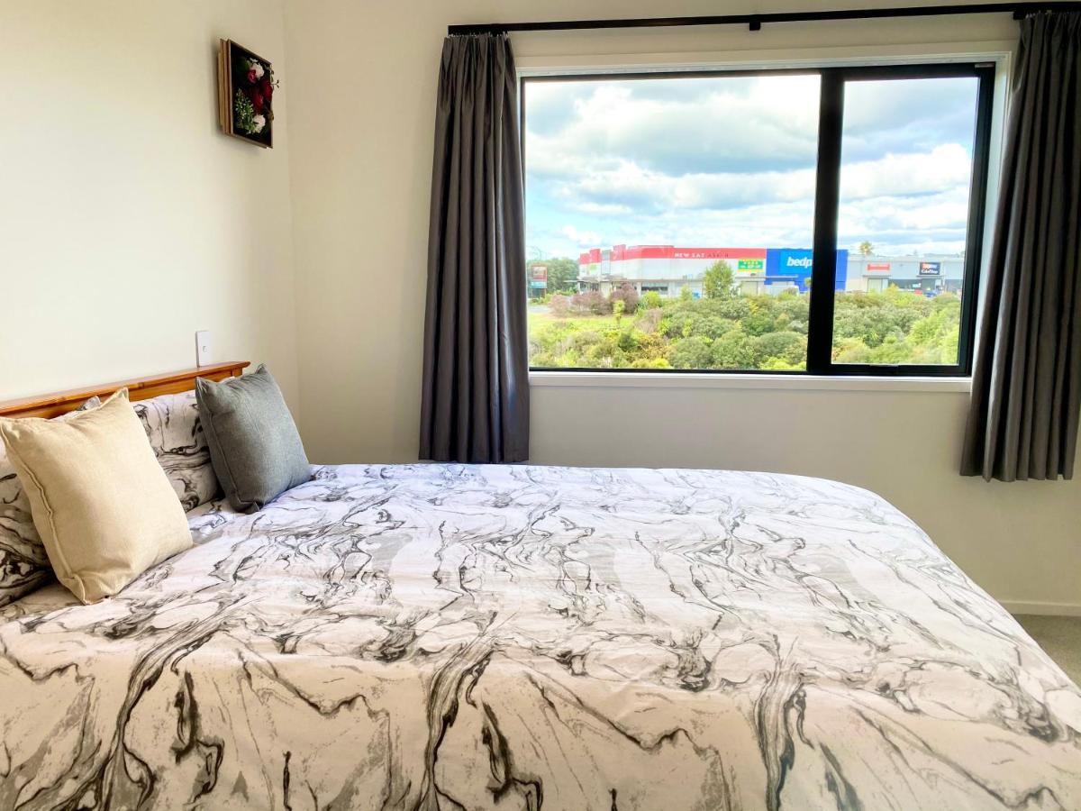 Ferienwohnung Stunning Townhouse - Walking To Botany Shopping Center Auckland Exterior foto